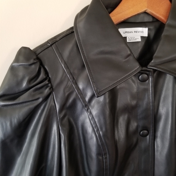 Nwot Urban Revivo Faux Leather Skater Mini Dress in Black Size 6 - Picture 6 of 9